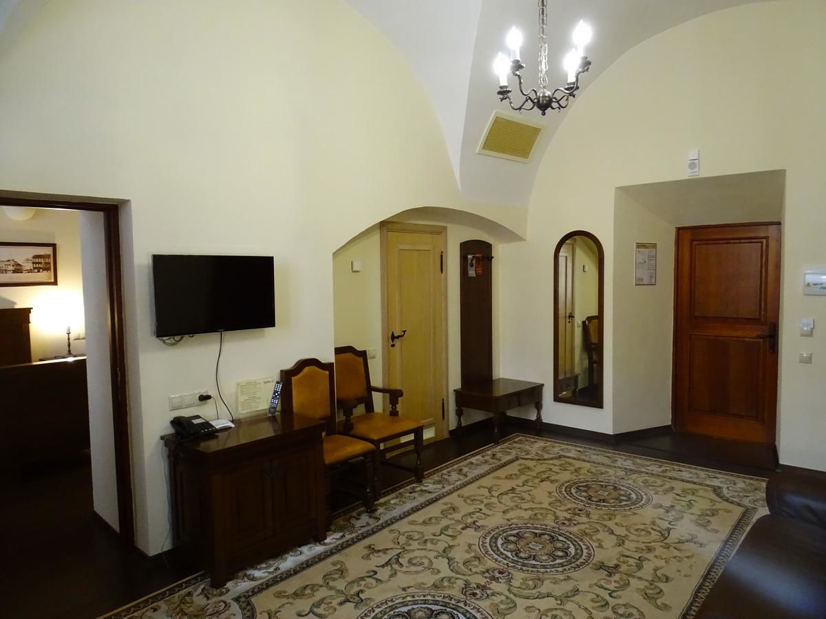 Отель Hotel Monastyrski Minsk City Centre Минск