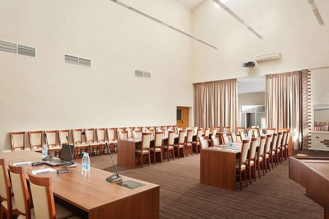 Отель Hotel Monastyrski Minsk City Centre Минск-22